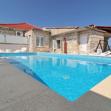 Villa Ivana Zrnovo ภายนอก รูปภาพ