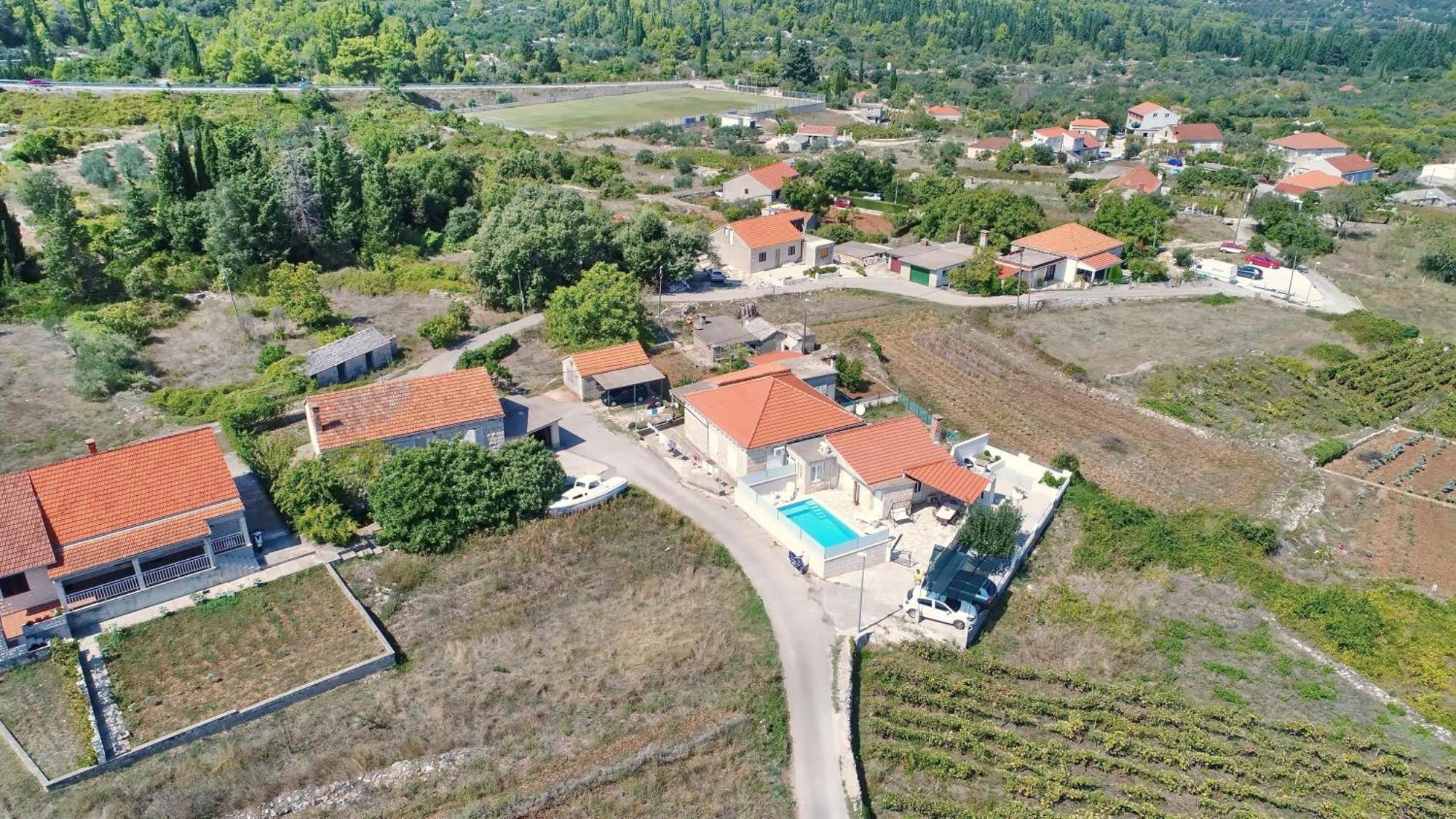 Villa Ivana Zrnovo ภายนอก รูปภาพ